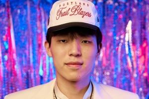 杨瀚森：篮球和乒乓球都是竞技体育 都是一些很神奇很好玩的运动