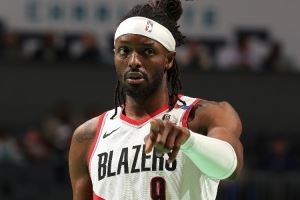 媒体人：开拓者就防守反击 就阿夫迪亚和格兰特能单点爆破的