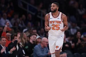 中规中矩!大桥布里奇斯出场39分钟 砍下24分10篮板6助攻