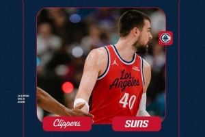 美网友热议快船输球:快叫布克爸爸 早知道就该买威少 裁判尽力了